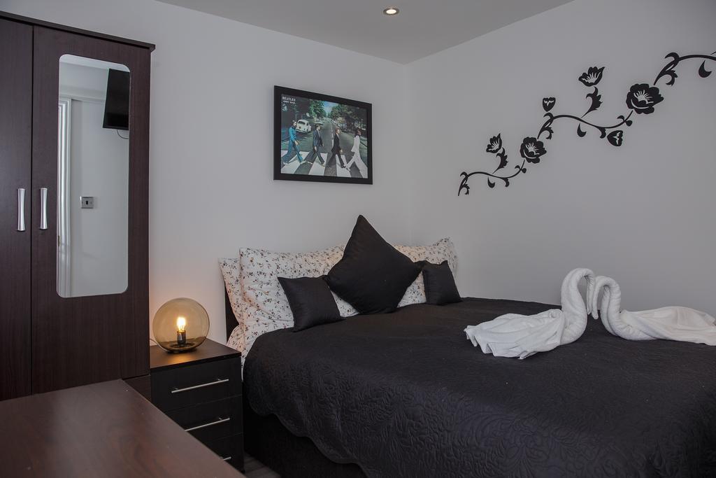 Gooseacre Rooms Harrow Phòng bức ảnh