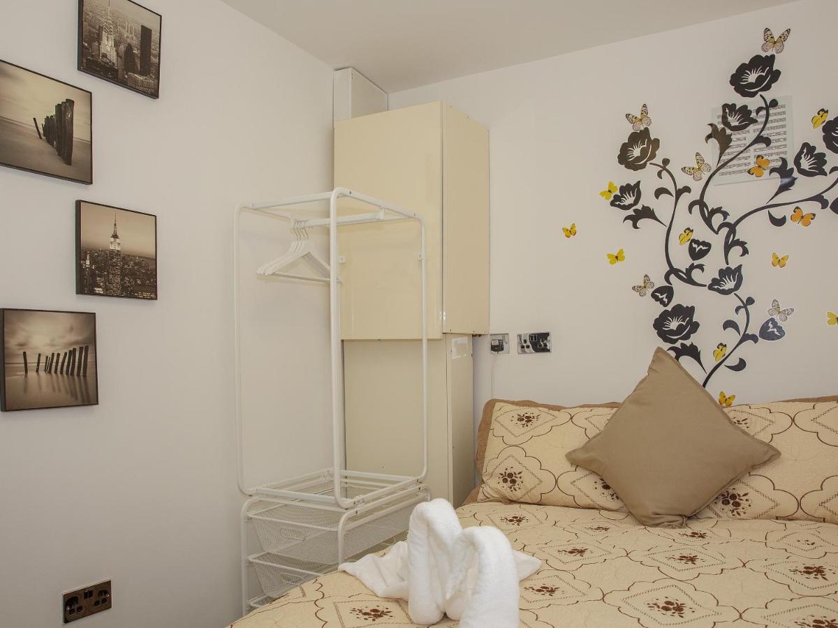 Gooseacre Rooms Harrow Phòng bức ảnh